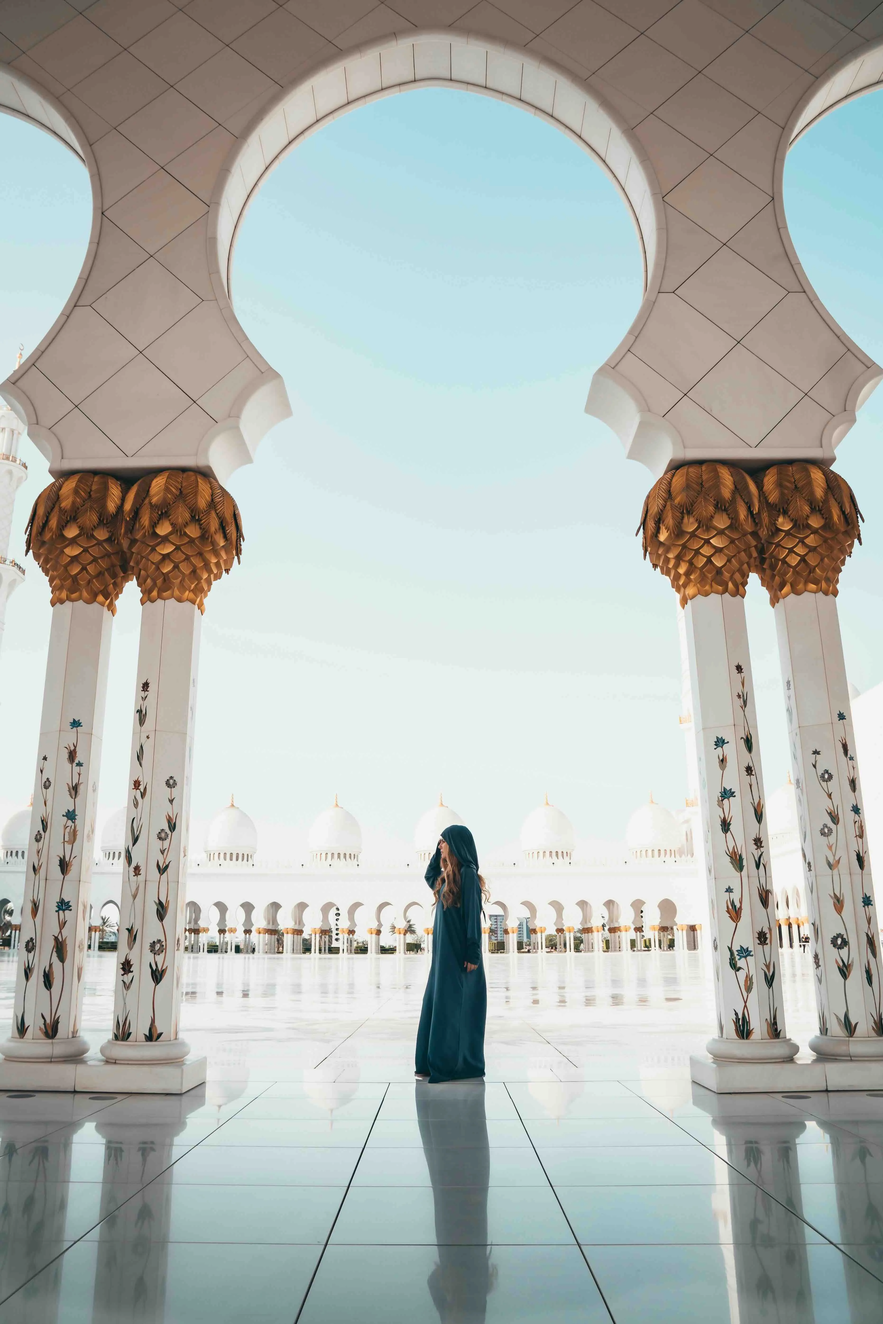 Full-Day Abu Dhabi City Tour: Discover Cultural Landmarks & Modern Marvels